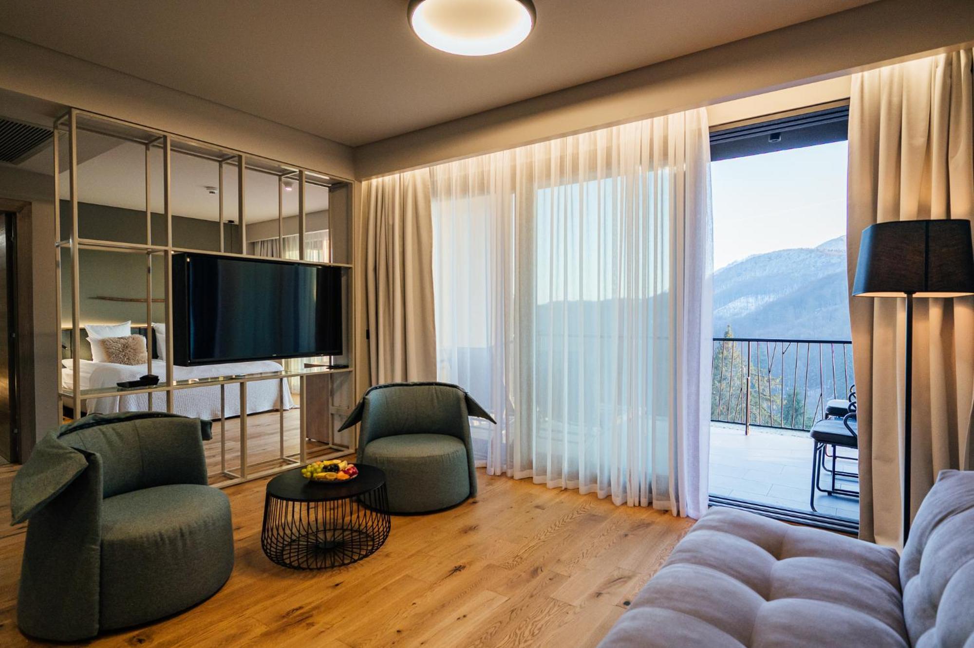 Balvanyos Resort - Peakture Hotel & Grand Hotel بالفانيوس المظهر الخارجي الصورة